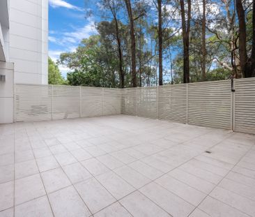 Contemporary apartment in prime Gordon pocket - Photo 2