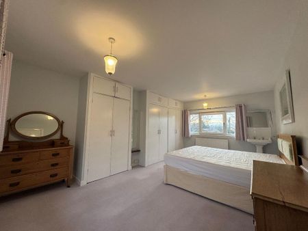 3 bedroom semi-detached house to rent - Photo 4