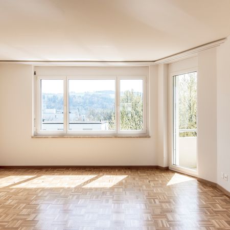 Sonniger Balkon und viel Charme – Ihre neue Traumwohnung wartet - Foto 3