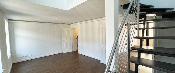 Ein Traum! Maisonette im Dach! + Lift + Parkett + Fußbodenhzg. + Wanne & Dusche + Gäste-WC + Loggia - Photo 1