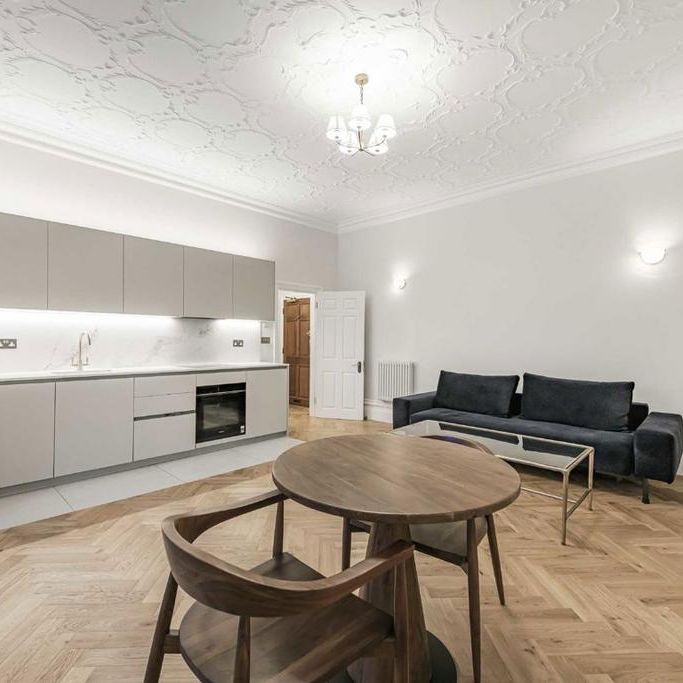 1 bedroom flat to rent - Photo 1