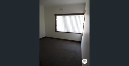 Beautiful Family Home - Photo 3