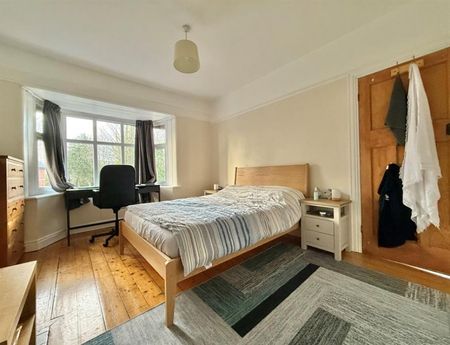 3 Bedroom Semi Detached To Let - Photo 2