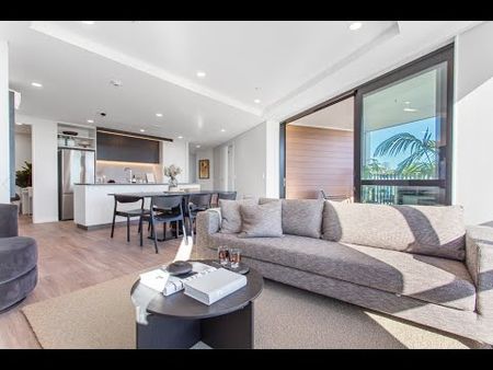 The Ed's Best 3 Bed 2 Bath 2 Carpark Apartment - Photo 2