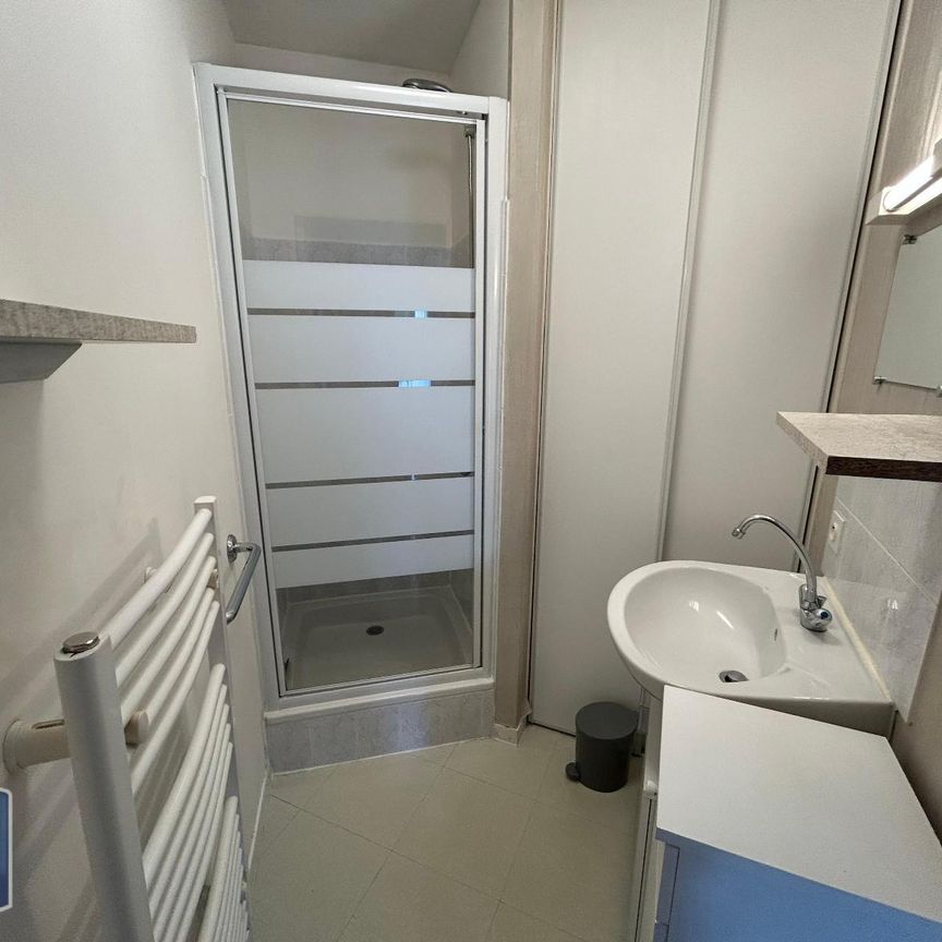 Location Appartement 1 pièce 24m² LAVAL 53000 - Photo 1