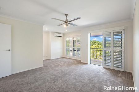 Immaculate Family Home with Pool & Solar!! - Photo 2