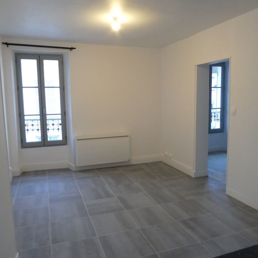 Location Appartement 2 pièces 30m² FONTAINEBLEAU 77300 - Photo 1