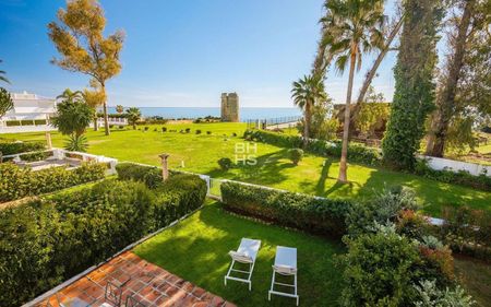 Alquiler de chalet adosado en Calle 6 a - Photo 2