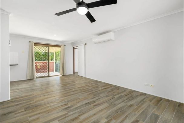 Family Home on a Spacious 700m2 block - Photo 1