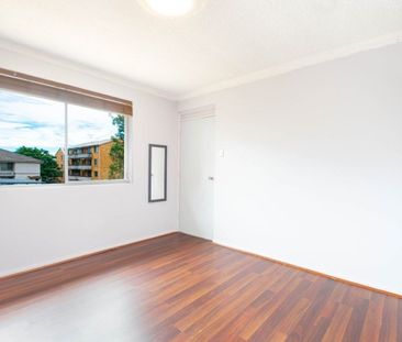 TWO BEDROOM UNIT IN HEART OF ST MARYS!!! - Photo 6