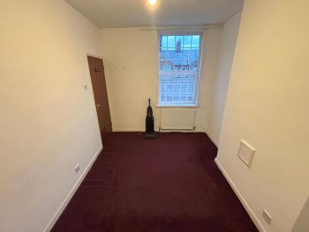 3 bedroom terraced house to rent - Photo 5