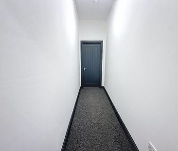 6 bedroom terraced house to rent - Photo 1