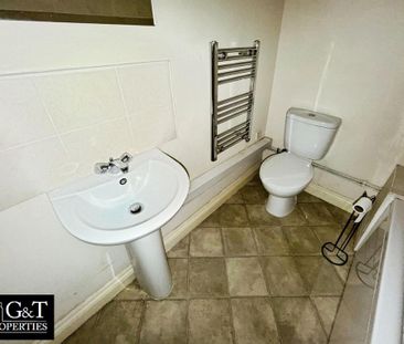 2 bedroom flat to rent - Photo 6