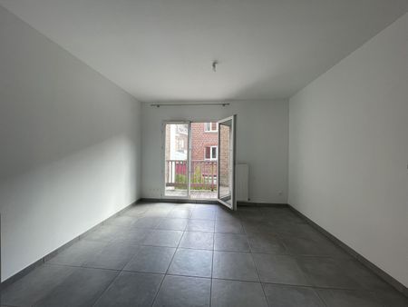 Maison de type T3 bis situé rue Caumartin à Lille ! réf G262 - Photo 2