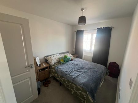 3 bedroom townhouse to rent - Photo 2
