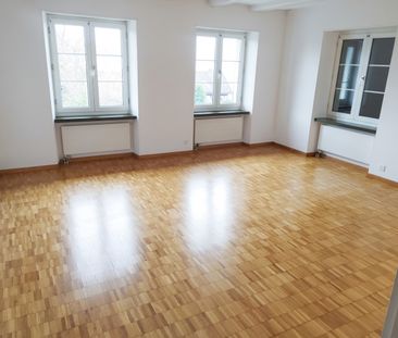 Charmante 2-Zimmer-Wohnung mit Seesicht - Photo 1