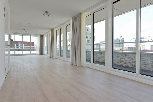 Appartement te huur: Peter Schatstraat 97 1082 MX Amsterdam - Photo 1