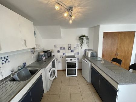 Portreath, Redruth, TR16 - Photo 5