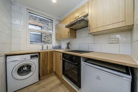 Studio to rent - Photo 4