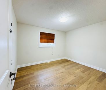 For Lease - 28 Shalom Way, Barrie, Ontario - Photo 1