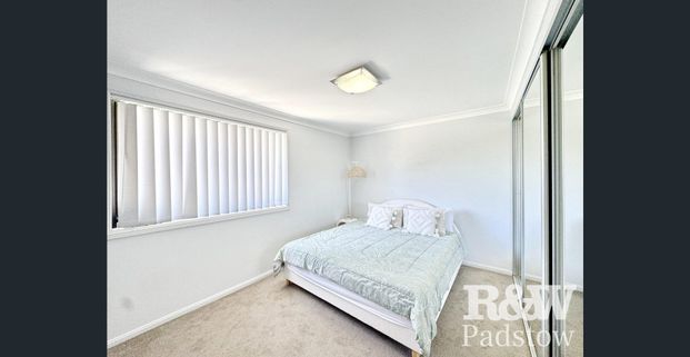Modern 3-Bedroom Duplex in Prime Revesby Location - Photo 1