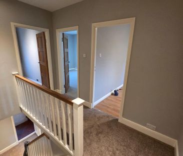 3 bedroom terraced house to rent - Photo 3