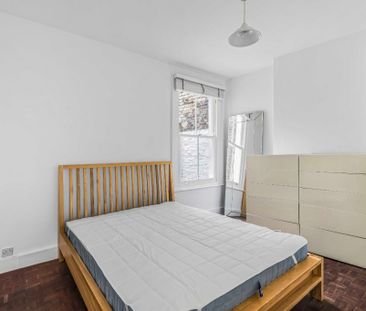Dorothy Road, London, SW11 - Photo 4