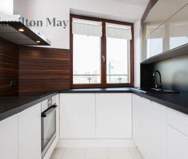 Eleganckie dwupokojowe mieszkanie przy ulicy Henryka Wieniawskiego - Zdjęcie 5