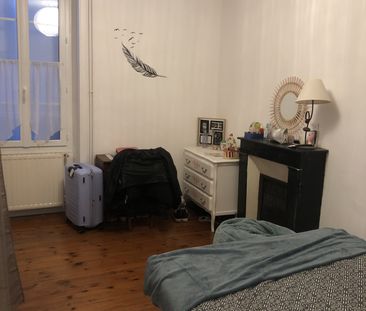 Location Maison 8 pièces 137m² COGNAC 16100 - Photo 4