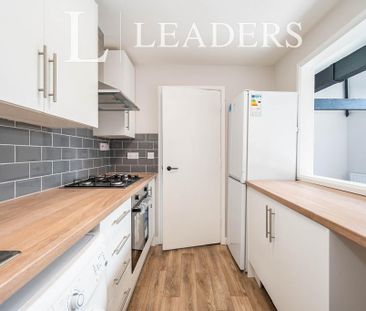 Studio to rent - Photo 6