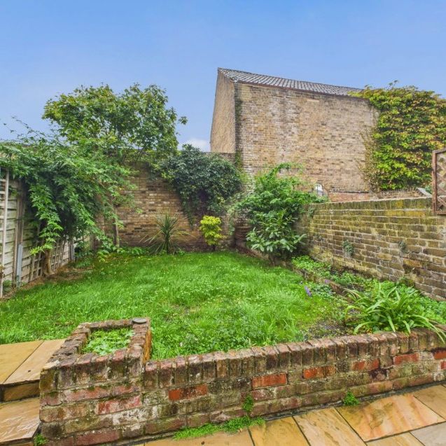 Temple Road, Windsor, Berkshire,SL4 - Photo 1