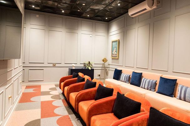 1 bedroom private hall to rent - Photo 1