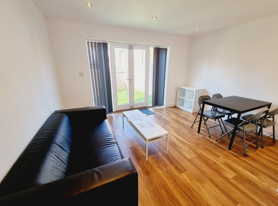 2 Bed Student Accommodation - Photo 1