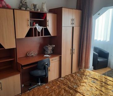 Inchiriere apartament cu 2 camere - Photo 2