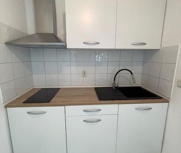 Location Appartement 2 pièces 40m² GENERAC 30510 - Photo 1