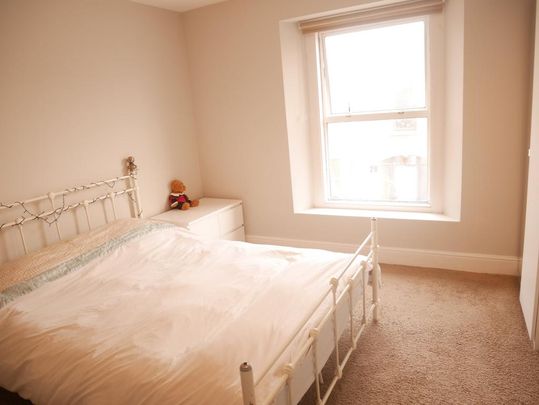 1 bedroom end of terrace house to rent - Photo 1