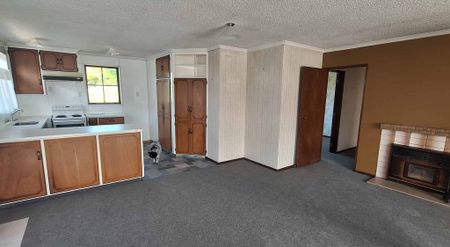 Family Brick Home - Photo 2