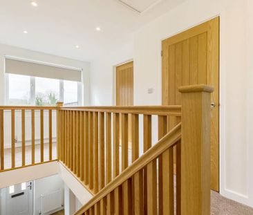 4 bedroom semi-detached house to rent - Photo 1