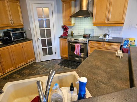 For Lease - 2404 Asima Drive, London South, Ontario - Photo 5