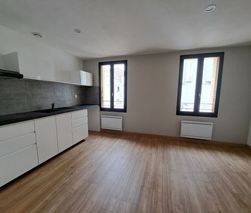 Location Appartement 1 pièce 27m² - Photo 4