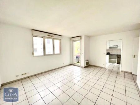 Appartement à louer 3 pièces 61.9m² - Photo 2