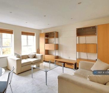 2 bedroom flat to rent - Photo 2