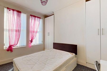 3 bedroom house to rent - Photo 2