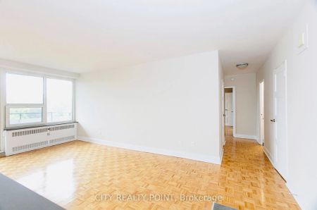 10 Shallmar Boulevard #811 - Photo 3