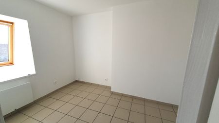 Location Appartement 4 pièces 68m² COUDEKERQUE BRANCHE 59210 - Photo 2