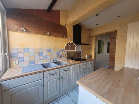 Location Maison 4 pièces 80m² CASTELSARRASIN 82100 - Photo 2