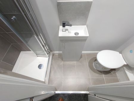 Banner Street, Liverpool. - Photo 5