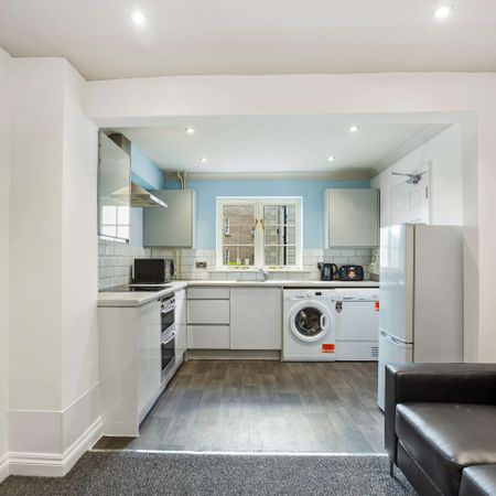 A Fantastic Shared House for Rent in Peterborough Room 2 - Photo 3