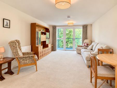 1 bedroom retirement property to rent - Photo 5