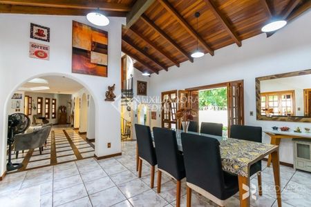 Casa com 3 quartos e 291m² para alugar em Espírito Santo, Porto Alegre. - Photo 5